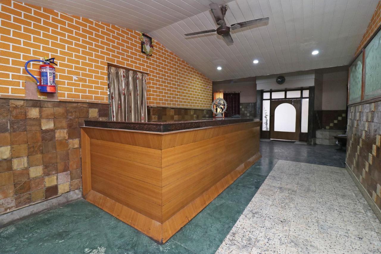 Spot On 37002 Hotel Natraj Bilāspur Extérieur photo