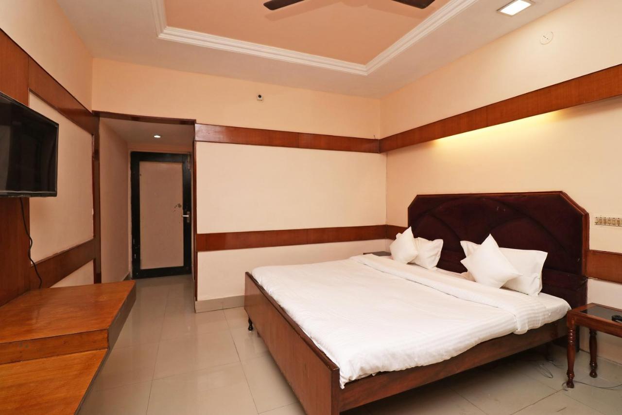 Spot On 37002 Hotel Natraj Bilāspur Extérieur photo