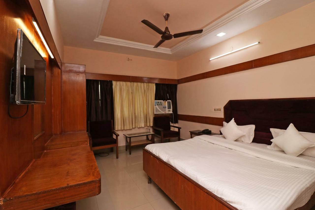 Spot On 37002 Hotel Natraj Bilāspur Extérieur photo