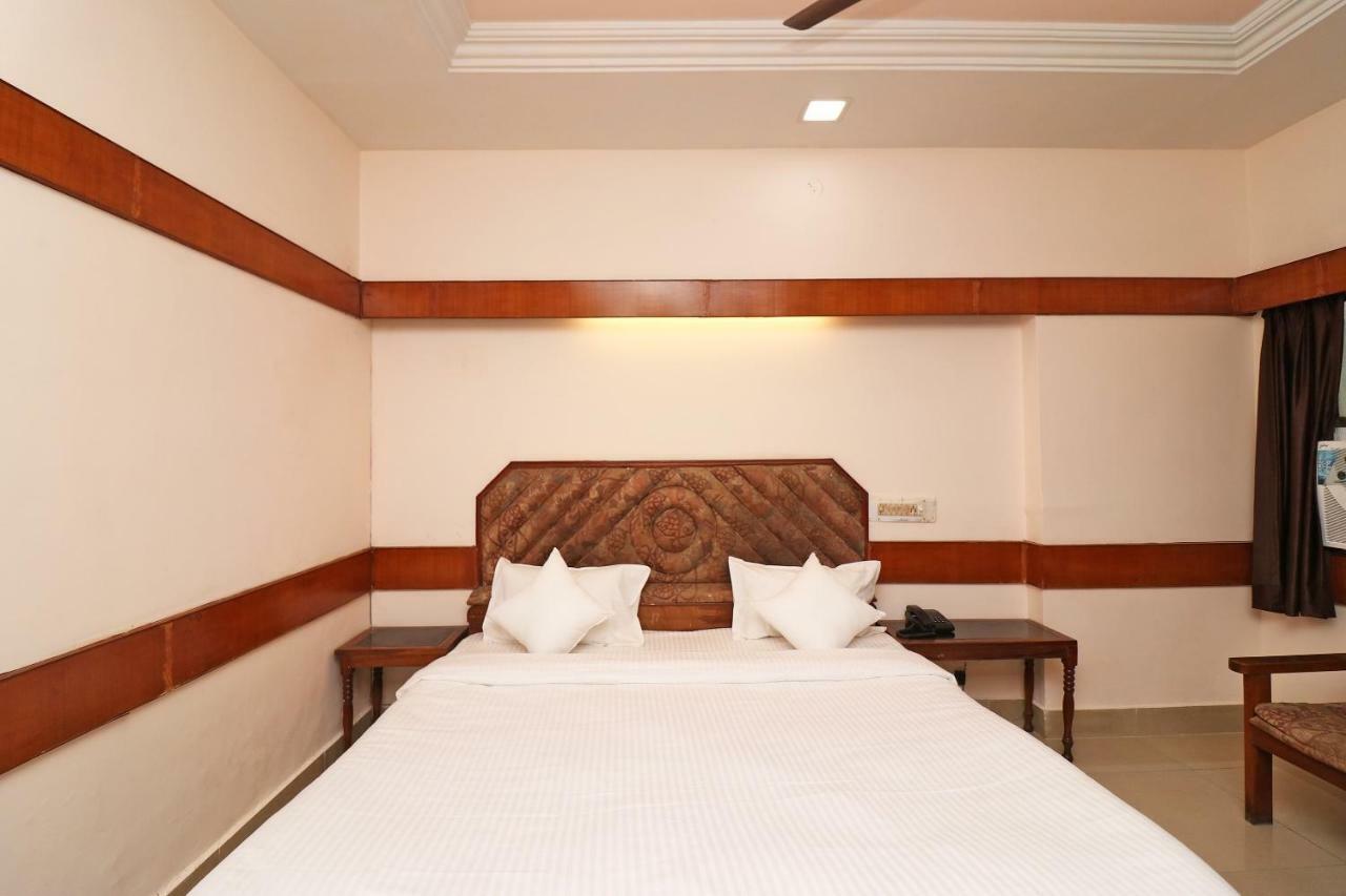 Spot On 37002 Hotel Natraj Bilāspur Chambre photo